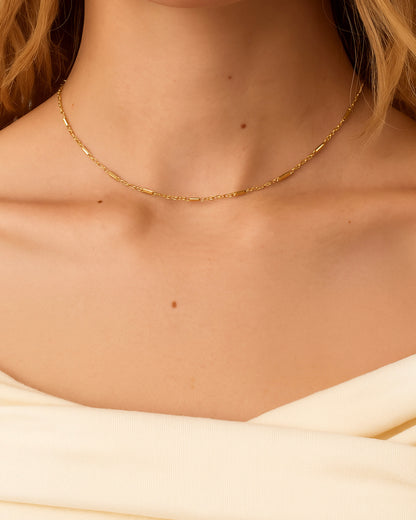 DASH BARS CHAIN NECKLACE GOLD