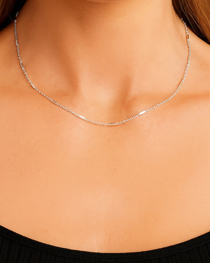 BAR CHAIN NECKLACE  SLIVER