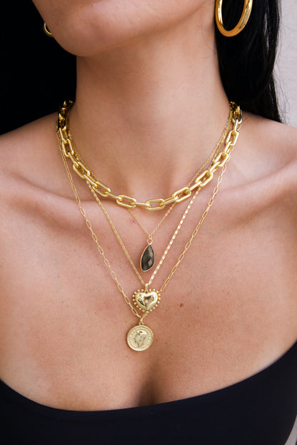 BOWIE CHAIN NECKLACE
