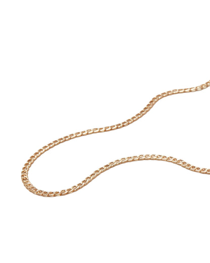 CURB CHAIN NECKLACE GOLD
