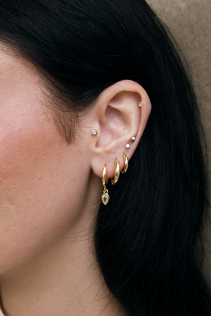HUGGIE MARQUIS EARRINGS GOLD